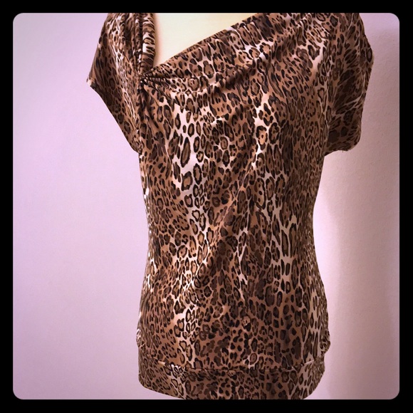 New York & Company Animal Print Top - Picture 3 of 4